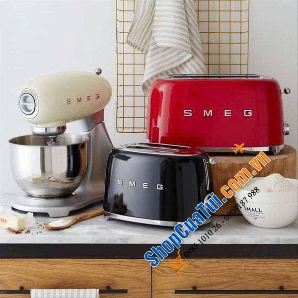 MÁY NƯỚNG BÁNH MỲ SMEG TSF02RDEU.