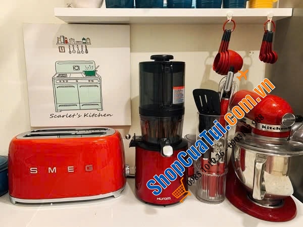 MÁY NƯỚNG BÁNH MỲ SMEG TSF02RDEU.