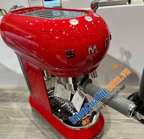 Máy pha cafe Espresso SMEG ECF01RDEU (màu đỏ).