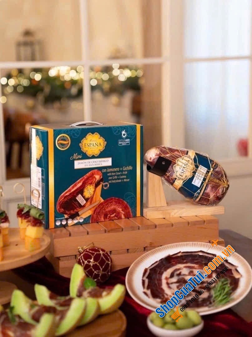 Set Quà tết 3B: Set Quà 3 món với Đùi heo muối Mini Jamón Ibérico 1kg – Sản xuất từ giống heo Ibérica quý hiếm - tặng kèm dao và giá đỡ