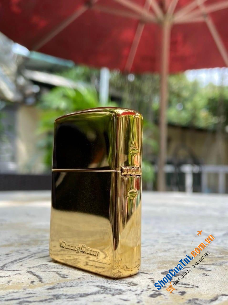 Bật lửa Zippo ngựa vàng mã đáo thành công - chú ngựa mạ vàng khắc nổi đầy tinh xảo nổi bật