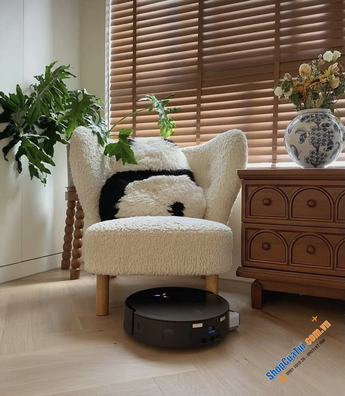 Robot hút bụi, lau nhà ECOVACS DEEBOT X8 PRO OMNI dẫn đầu công nghệ làm sạch với con lăn tái tạo nước đầu tiên trên thế giới