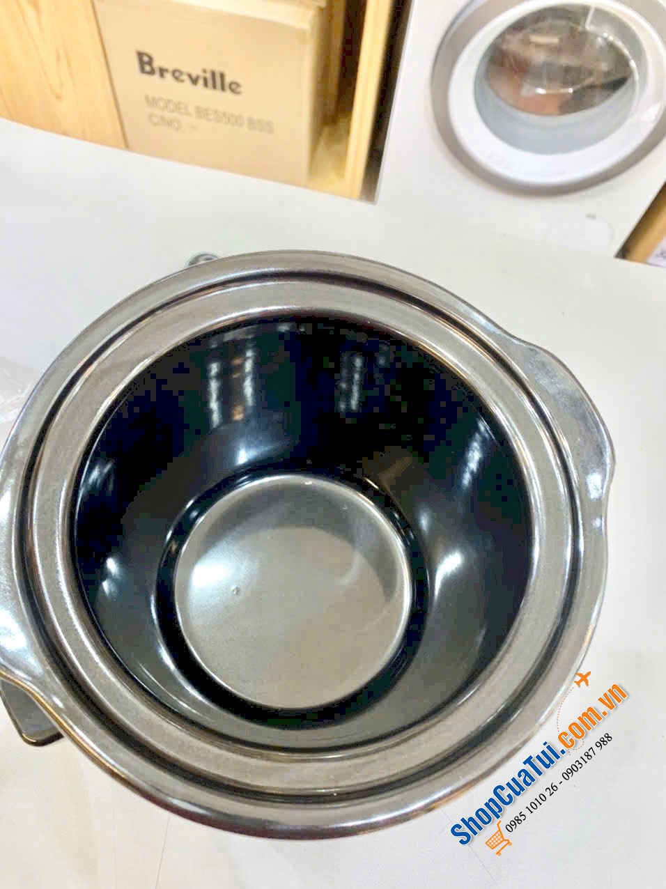 Nồi nấu chậm Russell Hobbs 2 lít 25570-56 Compact Living - Nồi cơ dễ sử dụng , dung tích  2 lít nhỏ gọn tiện lợi
