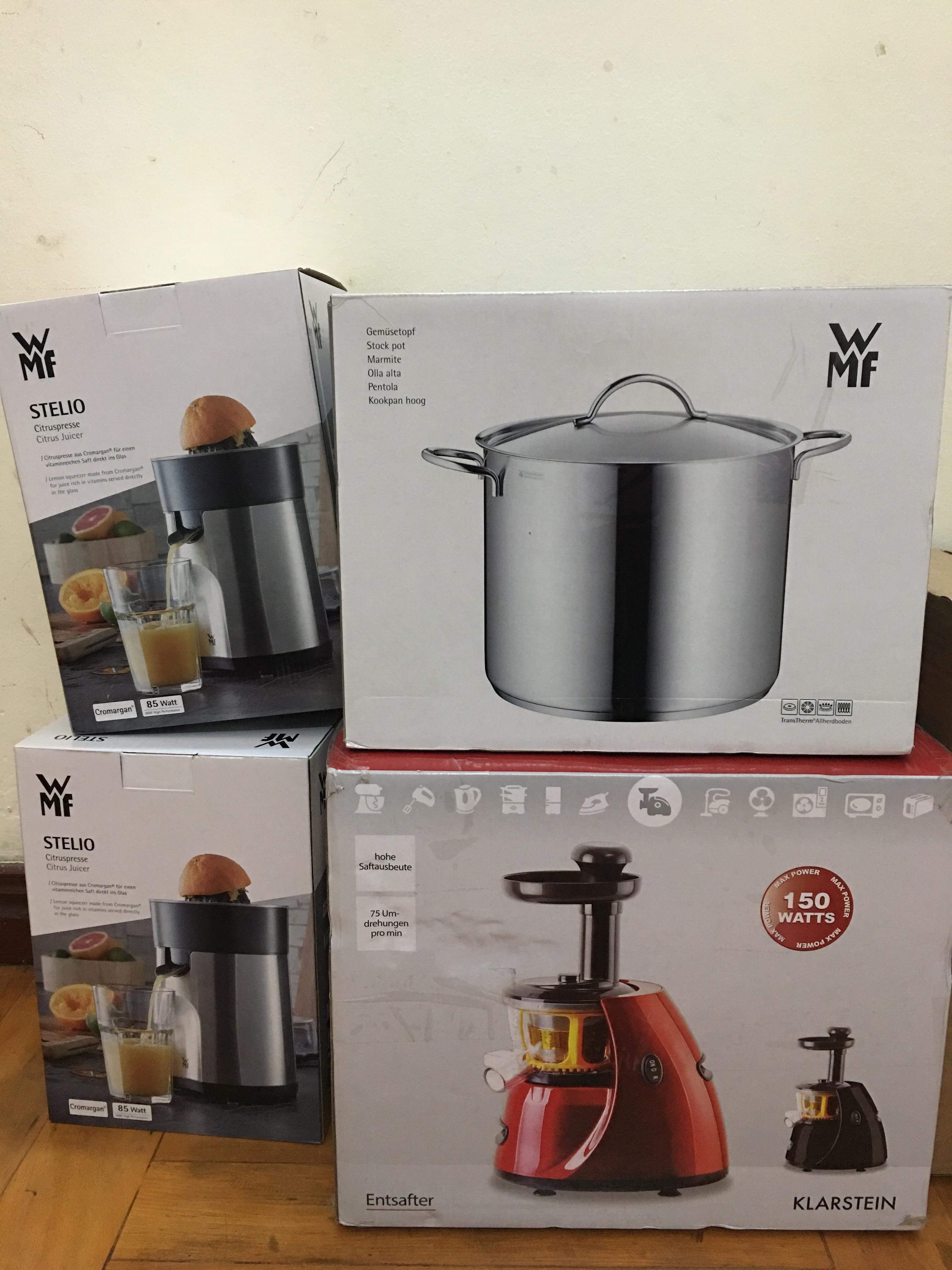 Máy vắt cam WMF, Germany - Thiết kế sang trọng và tiện dụng, có thể vắt được cam, chanh, bưởi, lựu... công suất 85w