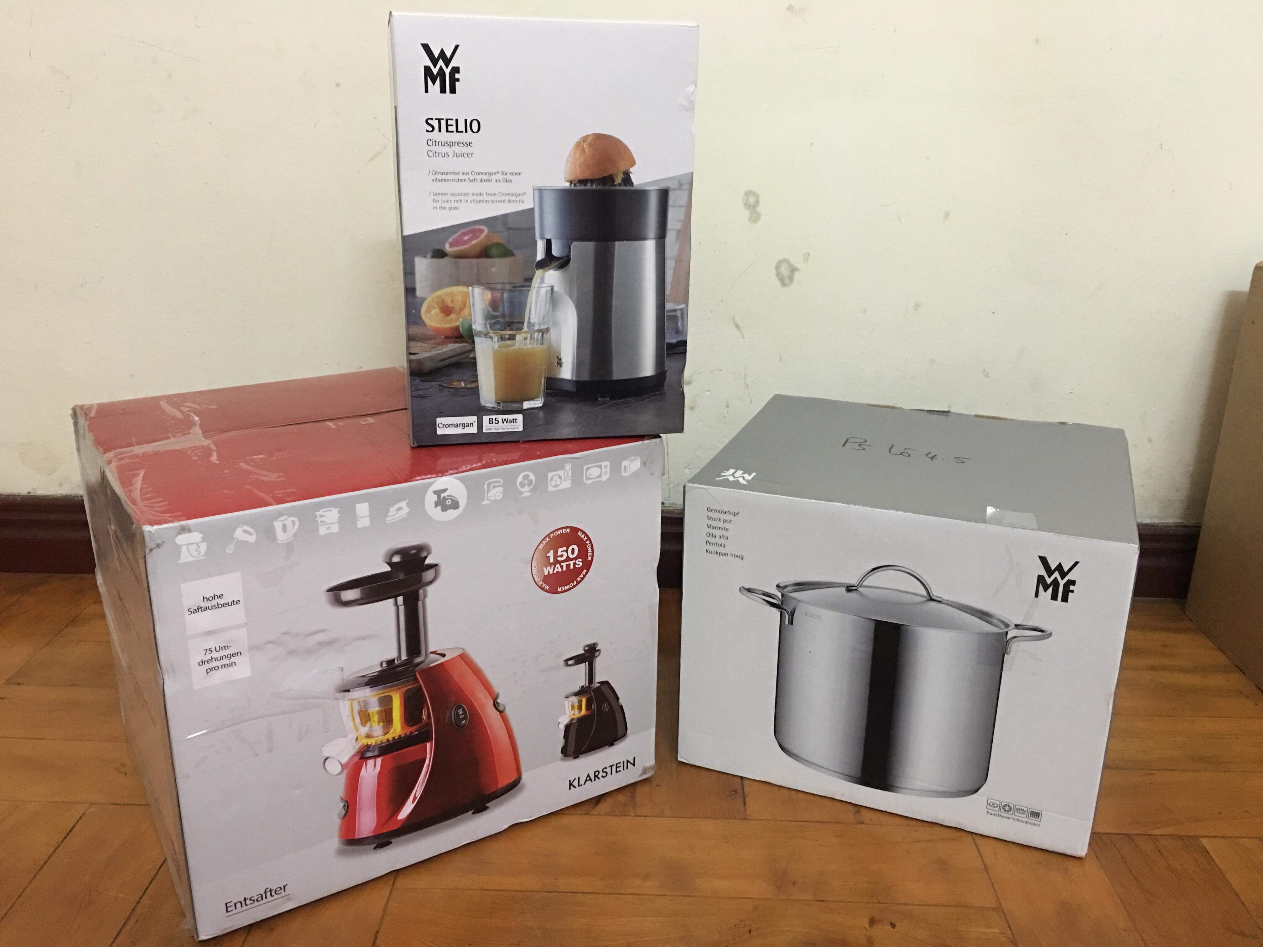 Máy vắt cam WMF, Germany - Thiết kế sang trọng và tiện dụng, có thể vắt được cam, chanh, bưởi, lựu... công suất 85w