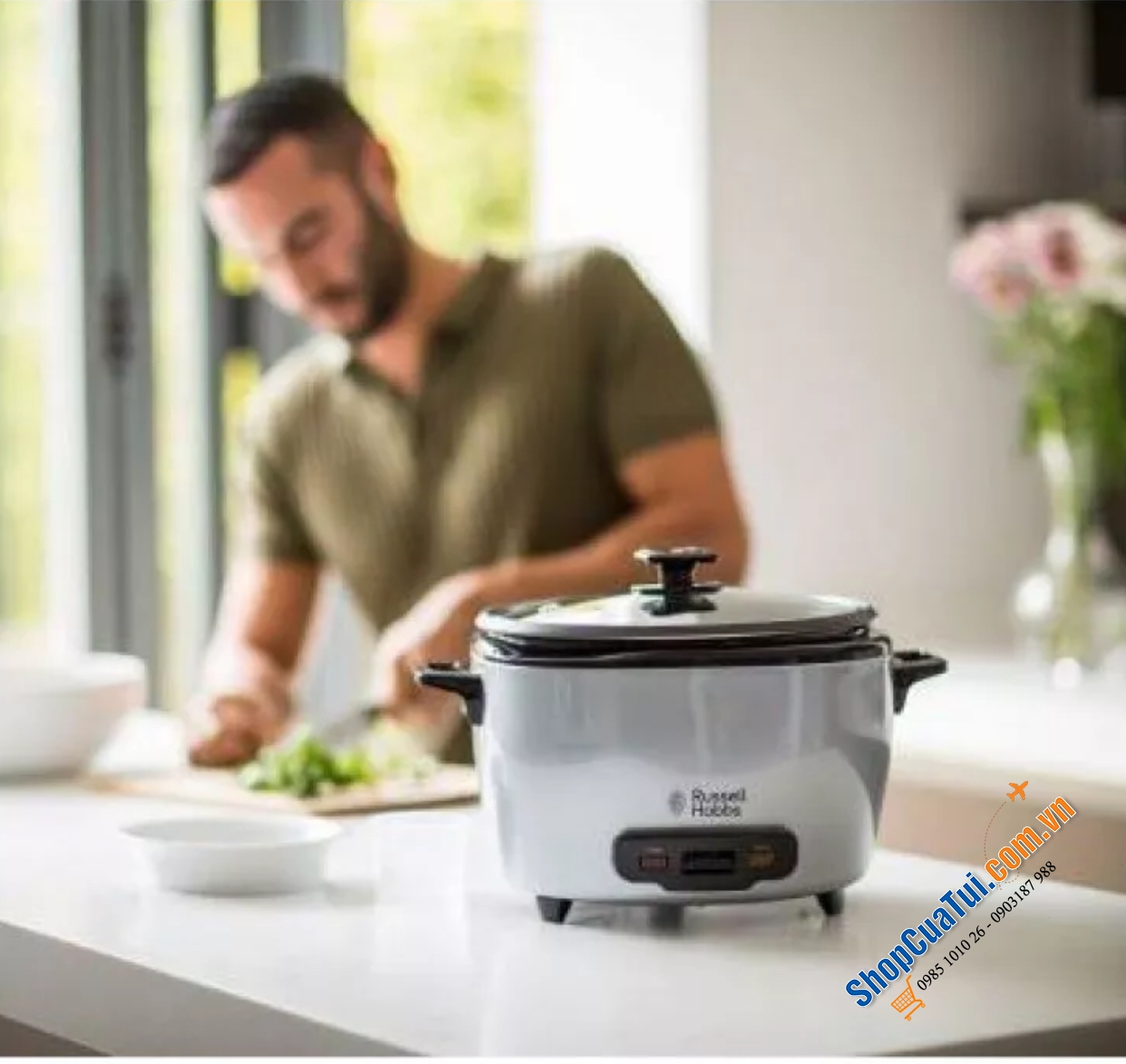 Nồi Cơm Điện Russell Hobbs 27040 Size 2L - Nồi cơ size lớn dành cho 6-10 người