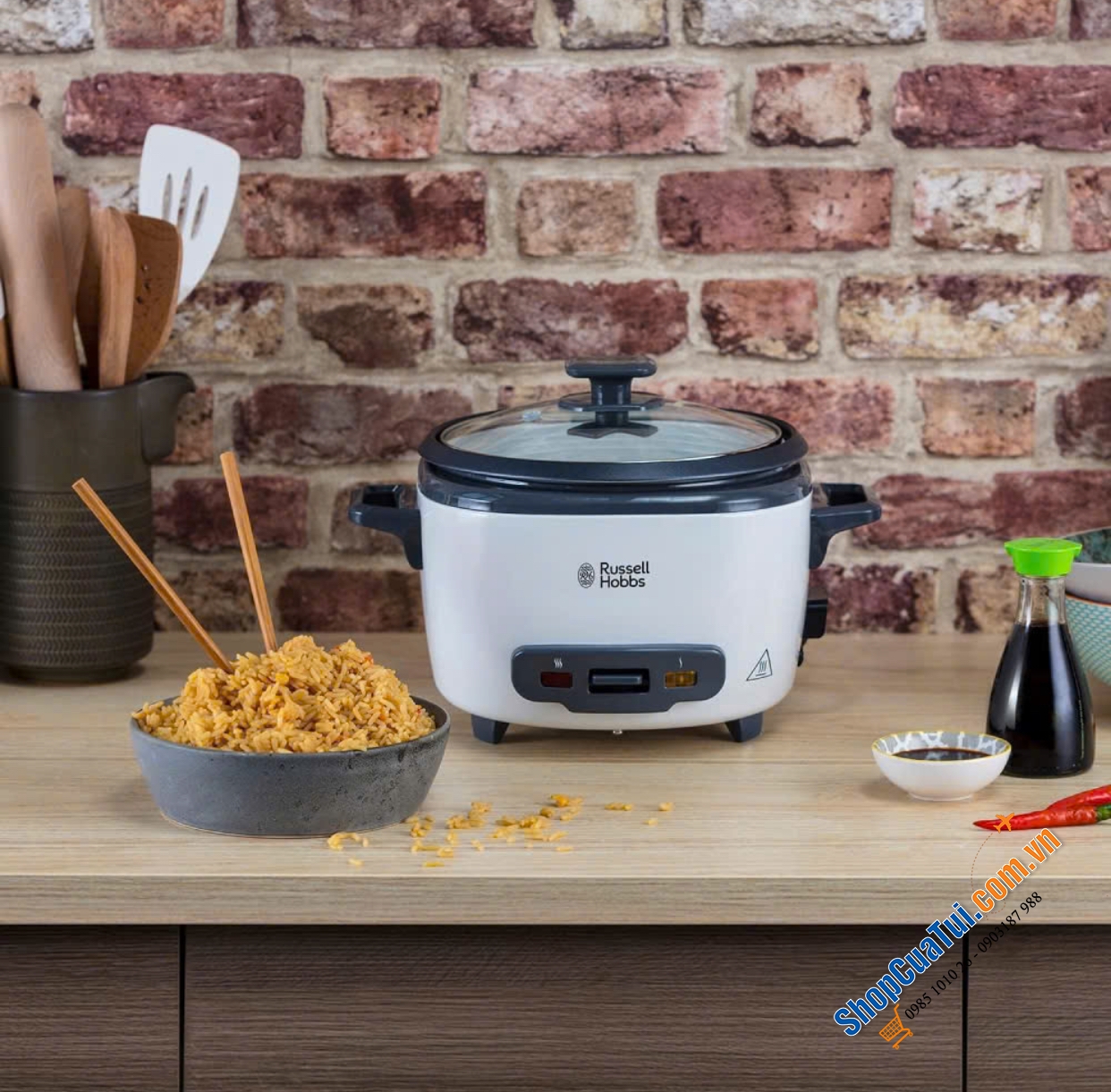 Nồi Cơm Điện Russell Hobbs 27040 Size 2L - Nồi cơ size lớn dành cho 6-10 người