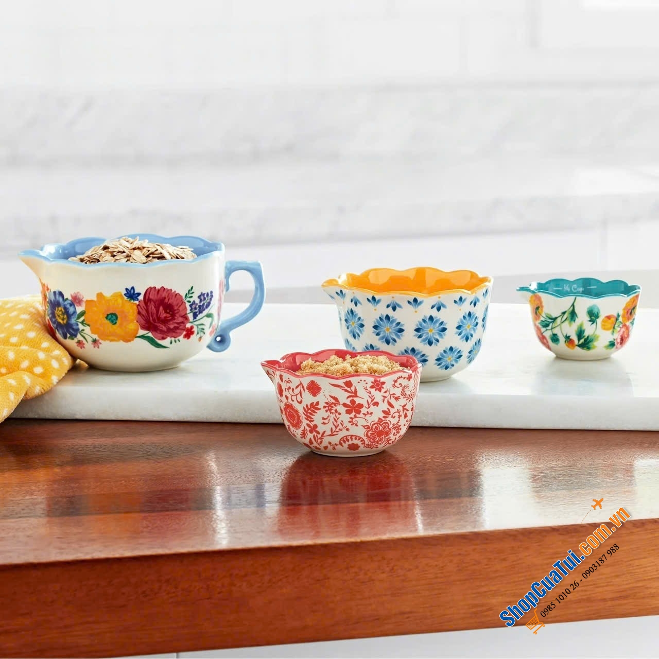 Sét ca đong 4 món The Pioneer Woman Brilliant Blooms.